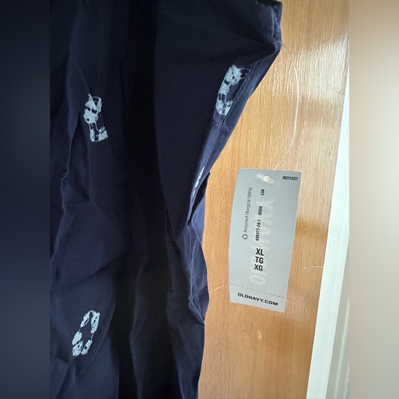 Old Navy, swingy tank top, NWT, size XL. - Picture 3 of 4